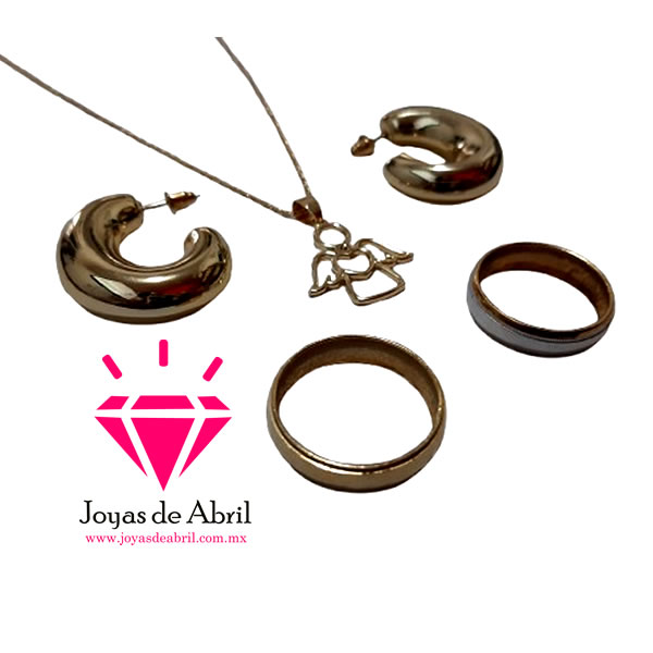 Cadena, medalla de angel, aretes y dos anillos